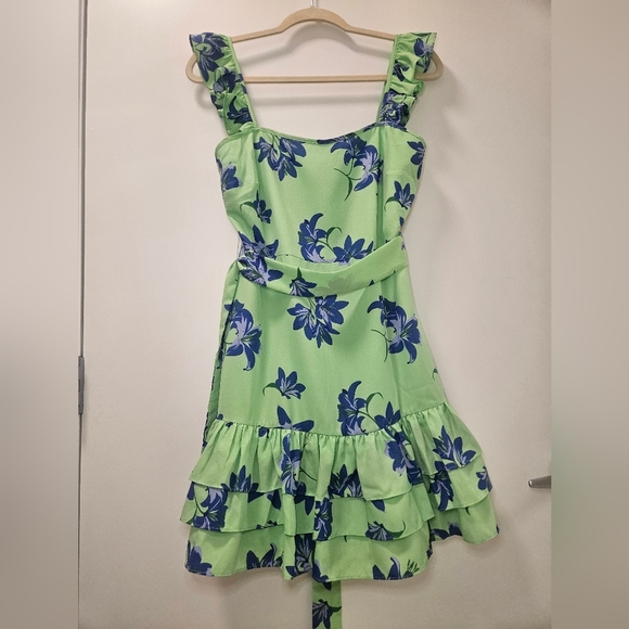 REVOLVE Likely Charlotte Floral Mini Dress Size 4. - Picture 2 of 10